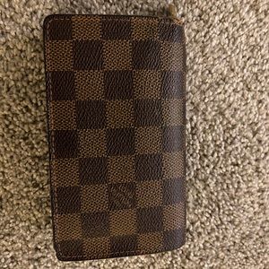RESERVED Louis Vuitton Damier Wallet